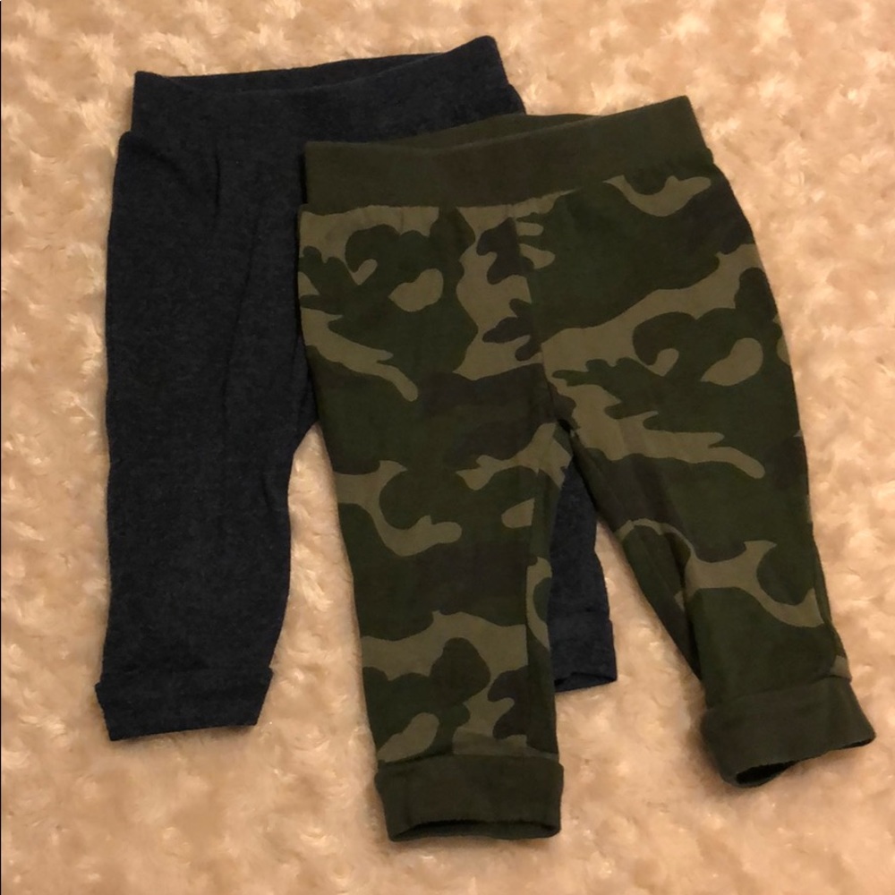 Old Navy Baby pants 6-12 months